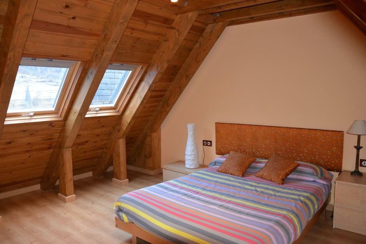 Laurit Villa Босост Екстериор снимка