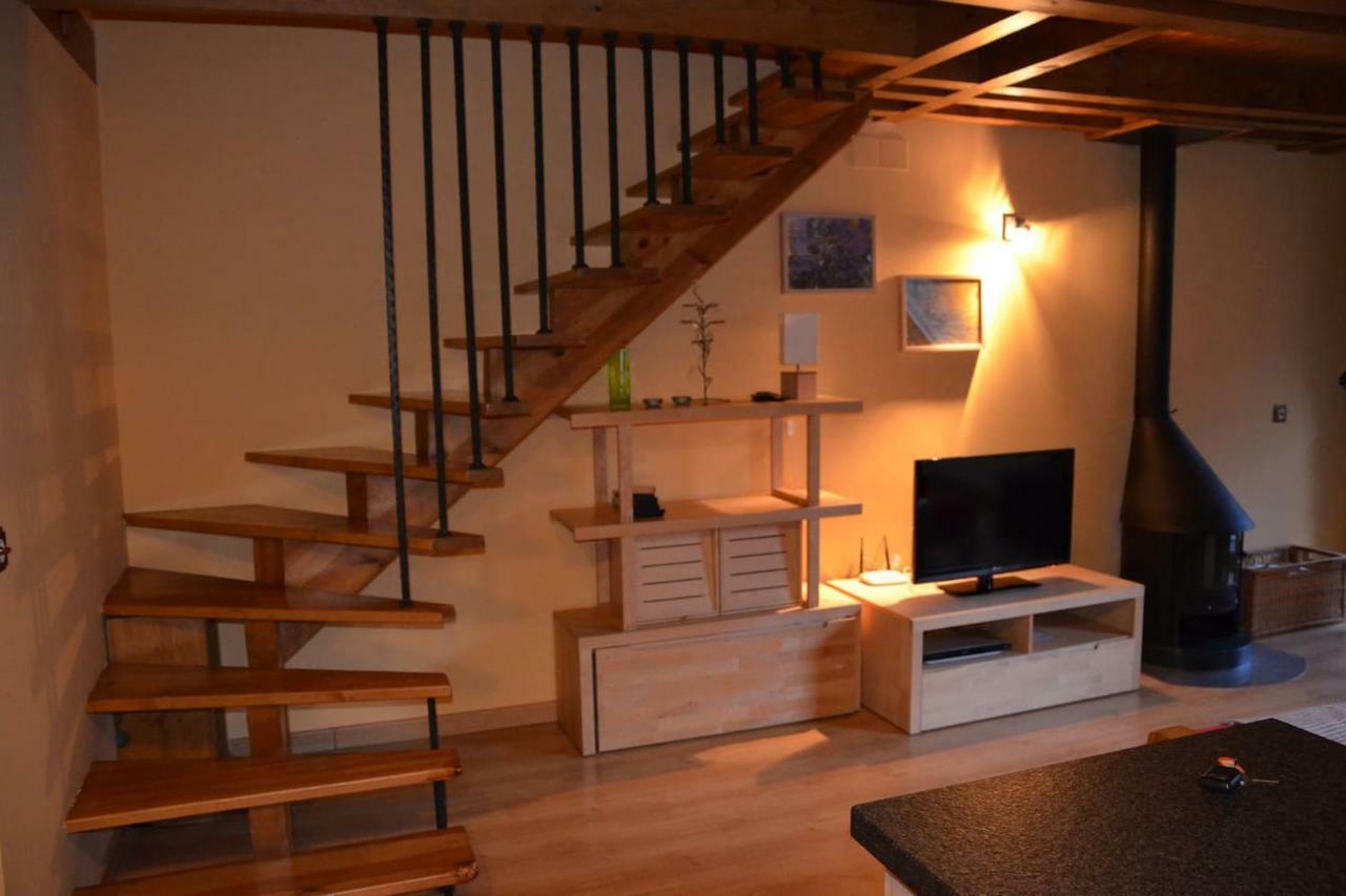 Laurit Villa Босост Екстериор снимка