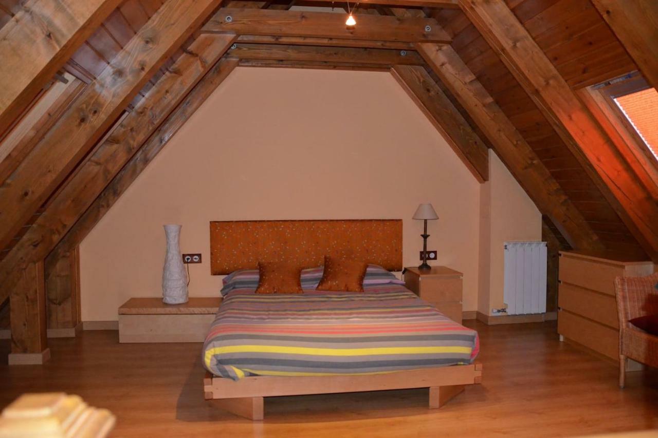 Laurit Villa Босост Екстериор снимка